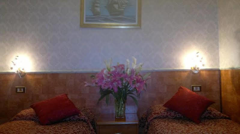 Hotel Adventure Rome